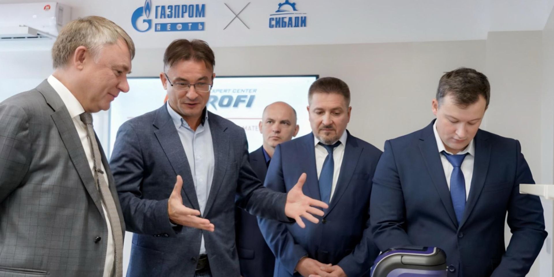 СибАДИ и «Газпром нефть» подготовят передовых специалистов для дорожной отрасли