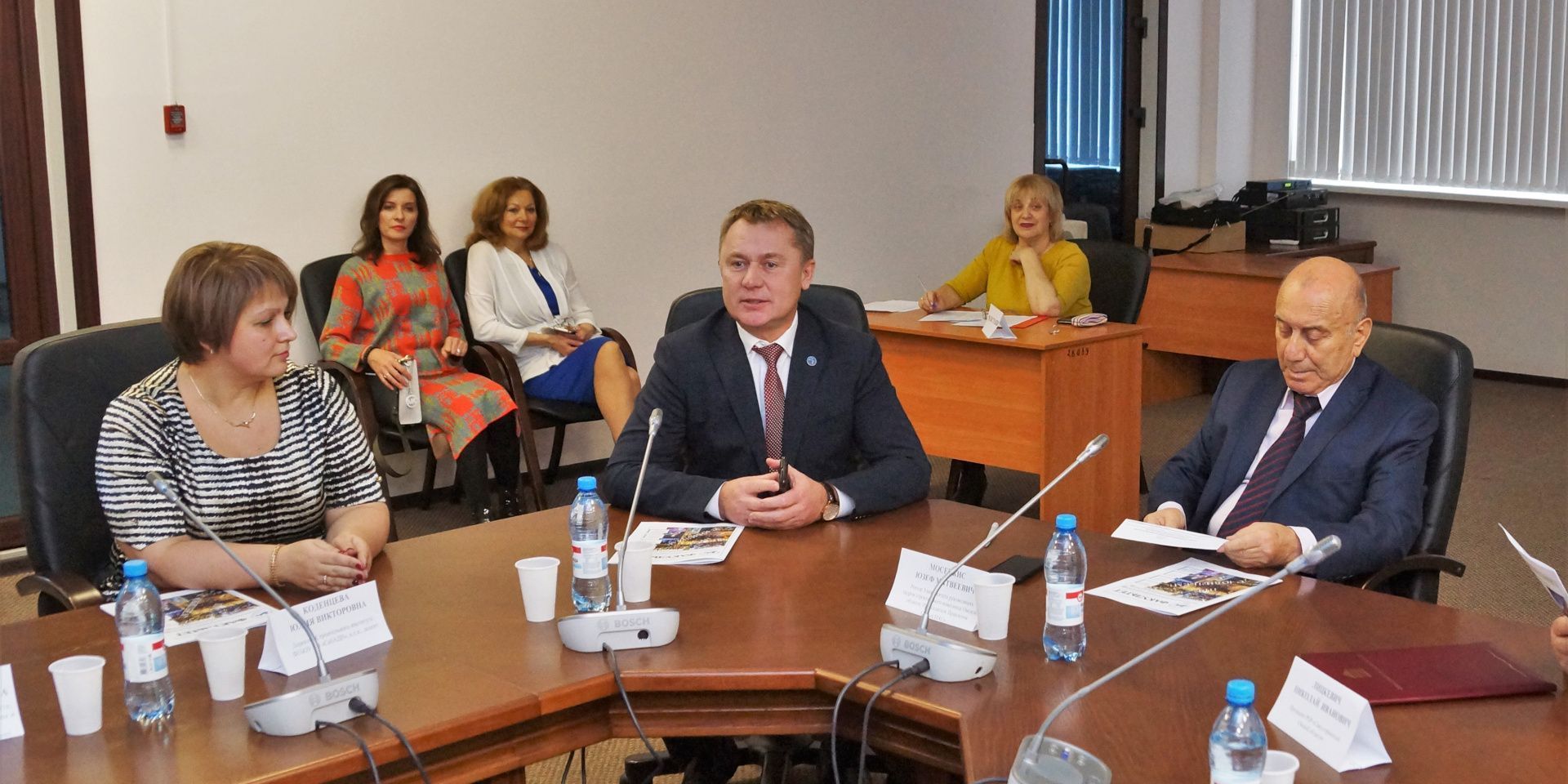Университет руководящих кадров в СибАДИ