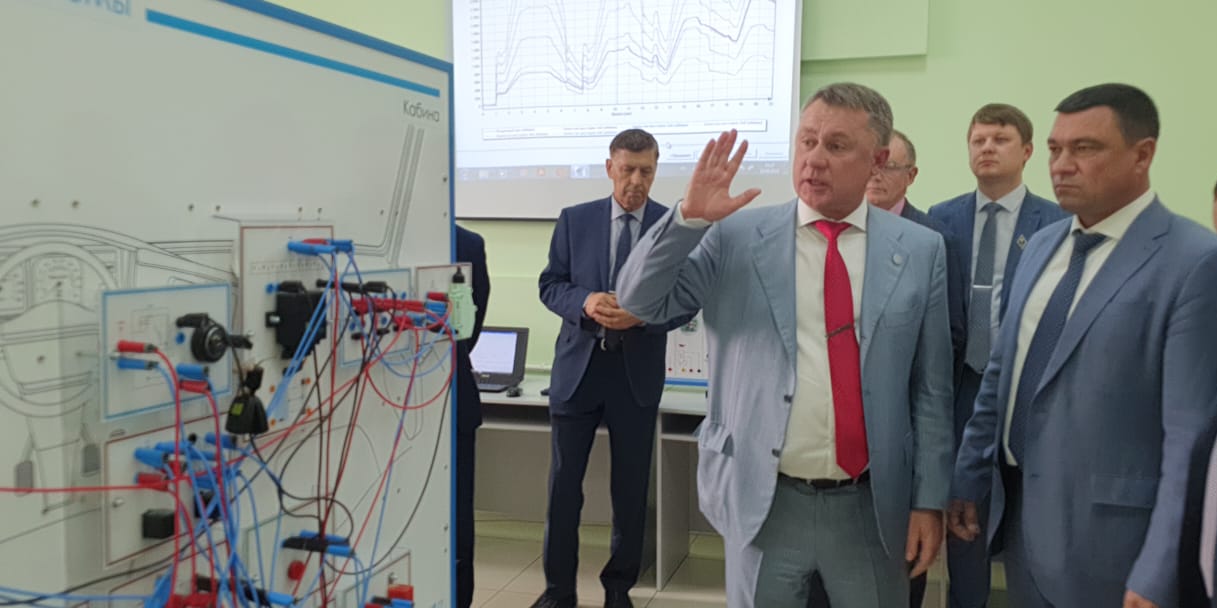 Открытие Инженерной школы наземного транспорта
